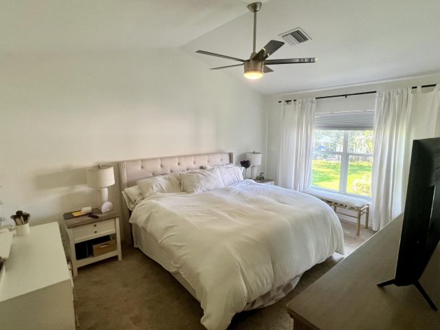 Home for rent at 6086 Seminole Gardens Circle - photo 6083702