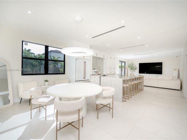 Home for sale at 15282 SW 173rd Ln - photo 6032610