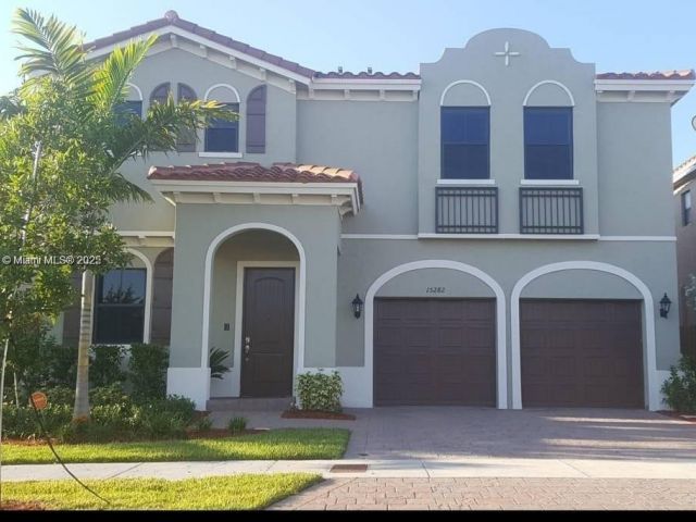 Home for sale at 15282 SW 173rd Ln - photo 6032620