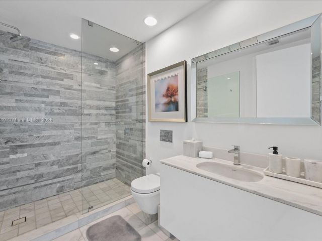 Apartment for rent  Unit #511 - photo 6937230