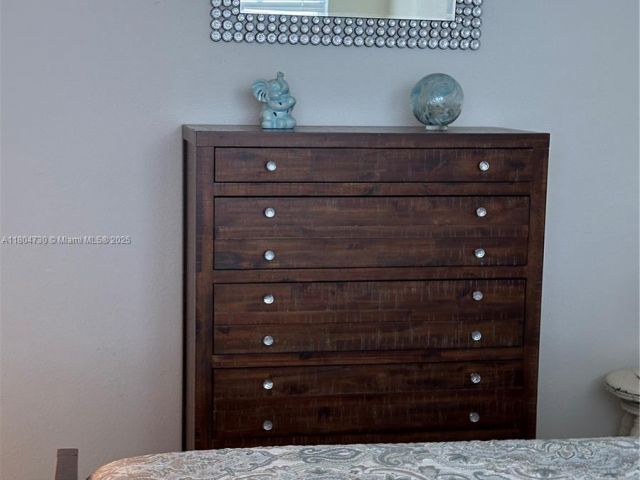 1-bedroom condo for rent in Hollywood - 2501 S Ocean Dr 1228 - MondialRealty