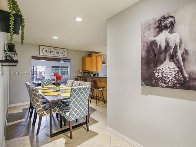 Home for rent at 2708 Cleveland St - photo 6033540