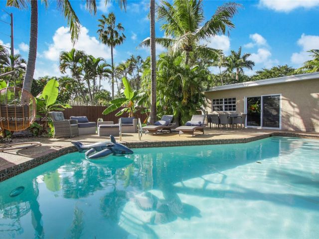 Home for rent at 2708 Cleveland St - photo 6033557