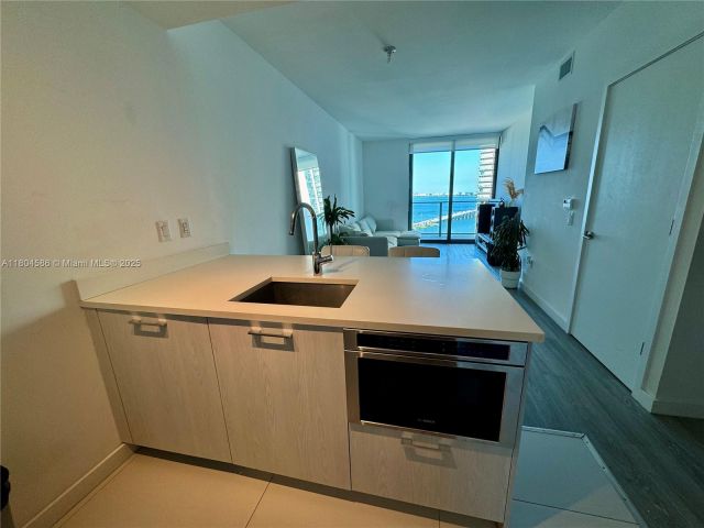 Apartment for sale  Unit #2903 - photo 6033383