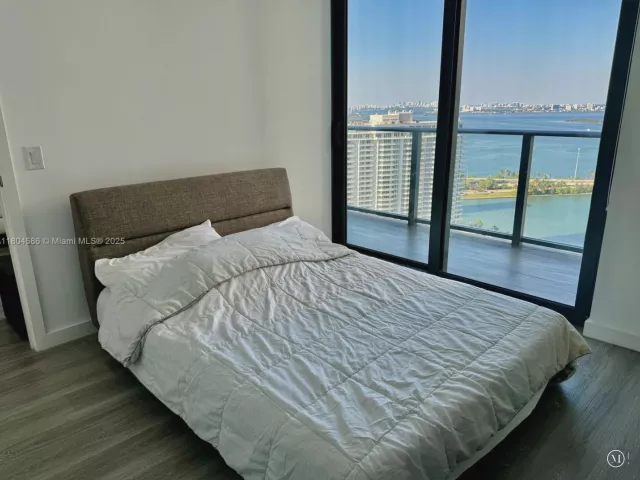 1-bedroom condo for sale in Miami - 501 NE 31st St 2903 - MondialRealty