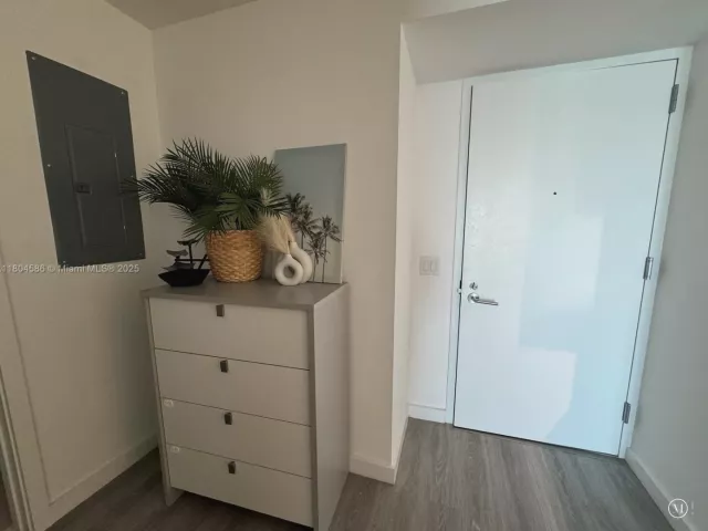 1-bedroom condo for sale in Miami - 501 NE 31st St 2903 - MondialRealty