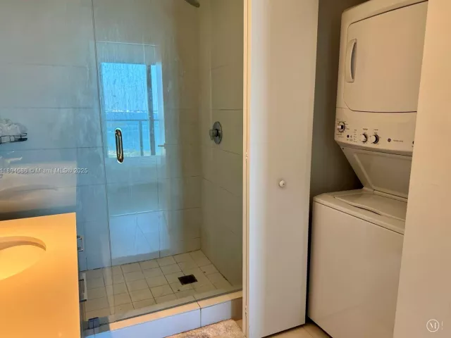 1-bedroom condo for sale in Miami - 501 NE 31st St 2903 - MondialRealty