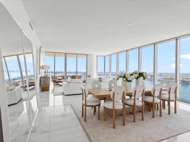 Apartment for sale  Unit #3903 - photo 6045956