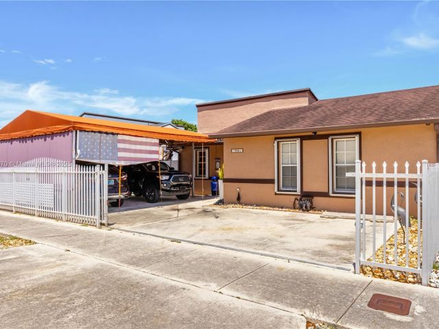 Home for sale at 19251 SW 118th Ct - photo 6033839