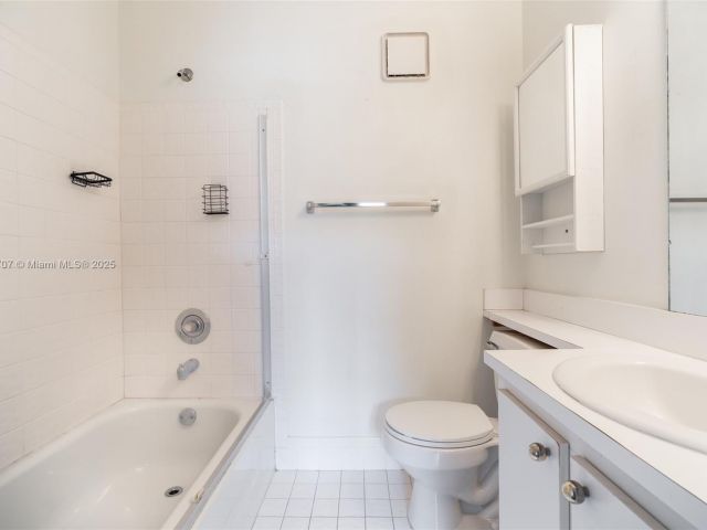 Home for sale at 2683 NE 15th St - photo 6033649