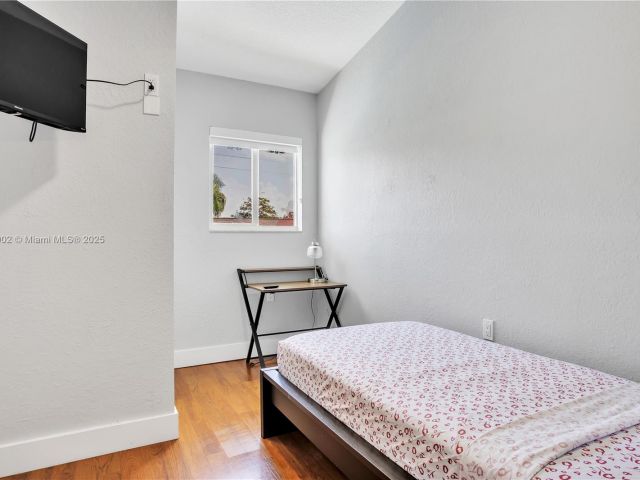 Home for rent at 2828 Cleveland St - photo 6033585