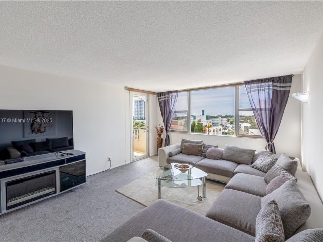 Apartment for sale  Unit #718 - photo 6037046