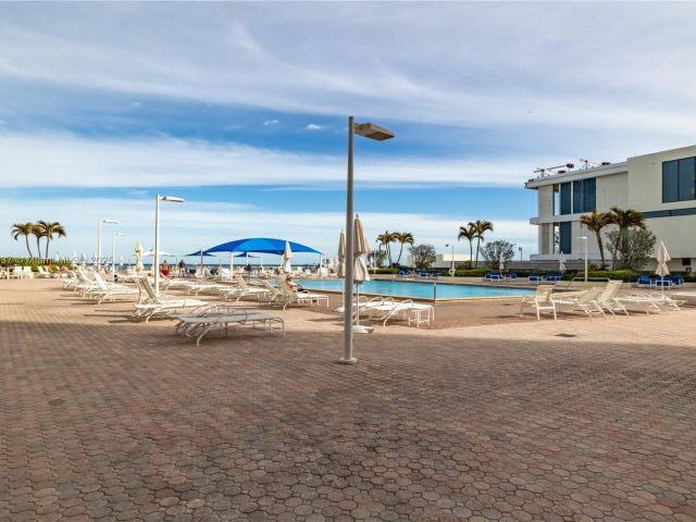 Apartment for sale  Unit #718 - photo 6037050