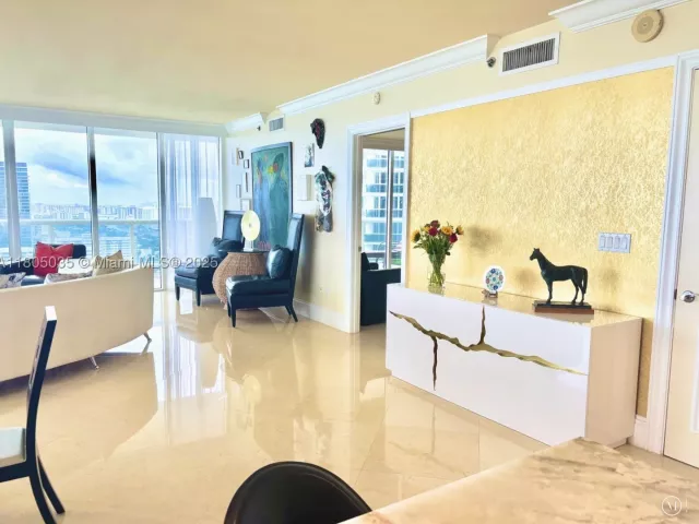 3-bedroom condo for rent in Hallandale Beach - 1830 S Ocean Dr 3702 - MondialRealty