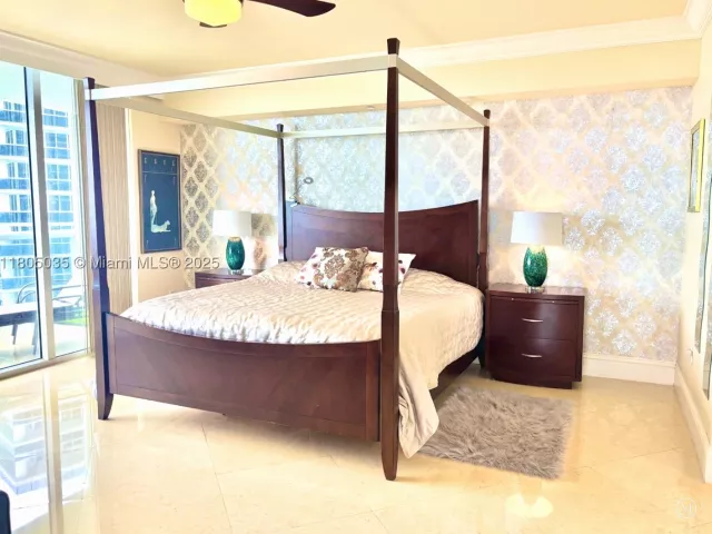 3-bedroom condo for rent in Hallandale Beach - 1830 S Ocean Dr 3702 - MondialRealty