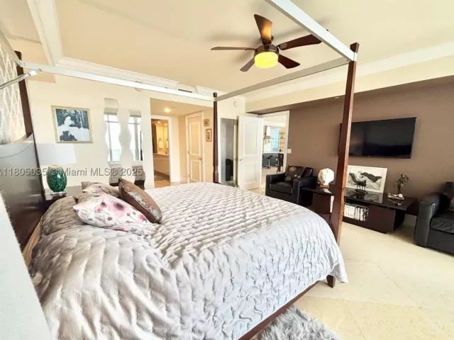 3-bedroom condo for rent in Hallandale Beach - 1830 S Ocean Dr 3702 - MondialRealty