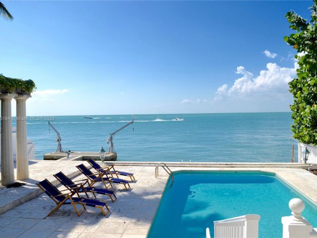 Home for rent at 710 S Mashta Dr - photo 6046482