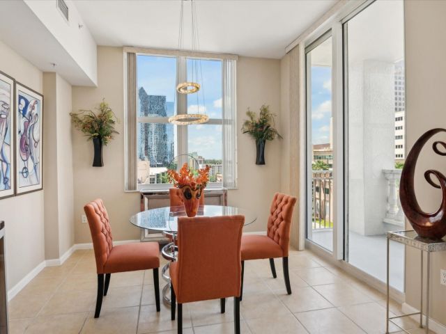 Apartment for sale  Unit #614 - photo 6040289