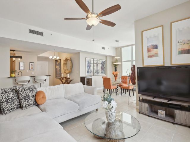 Apartment for sale  Unit #614 - photo 6040290