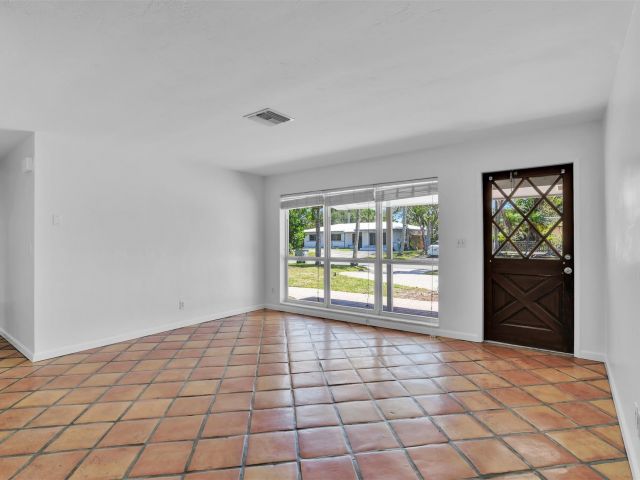 Home for sale at 341 SE 8th St - photo 6043690