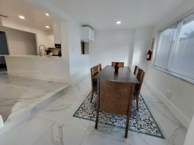 Home for rent at 900 SW 31st - photo 6037852