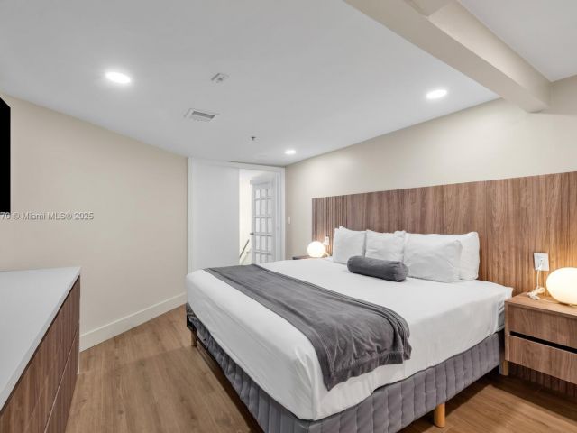 Apartment for sale  Unit #M9 M10 M11 M12 - photo 6079219