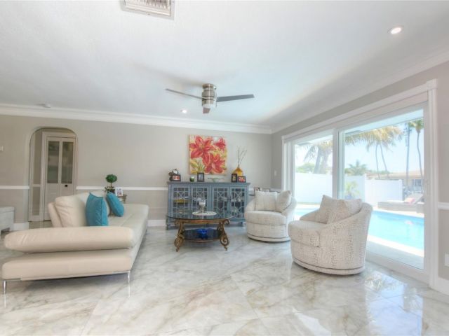 Home for rent at 2228 SE 10th St - photo 6038738