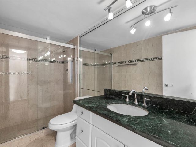 Apartment for rent  Unit #730 - photo 6040545