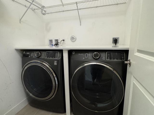 Home for rent at 2037 Oysterwood Lane - photo 6795310