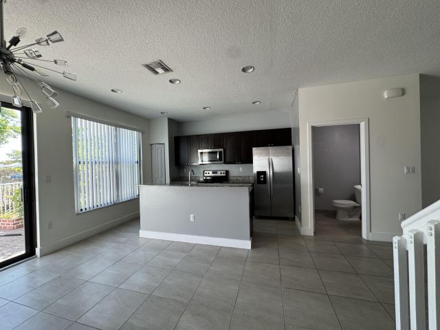 Home for rent at 2037 Oysterwood Lane - photo 6795318