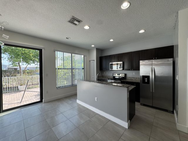 Home for rent at 2037 Oysterwood Lane - photo 6795320