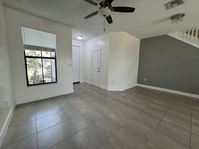 Home for rent at 2037 Oysterwood Lane - photo 6795323