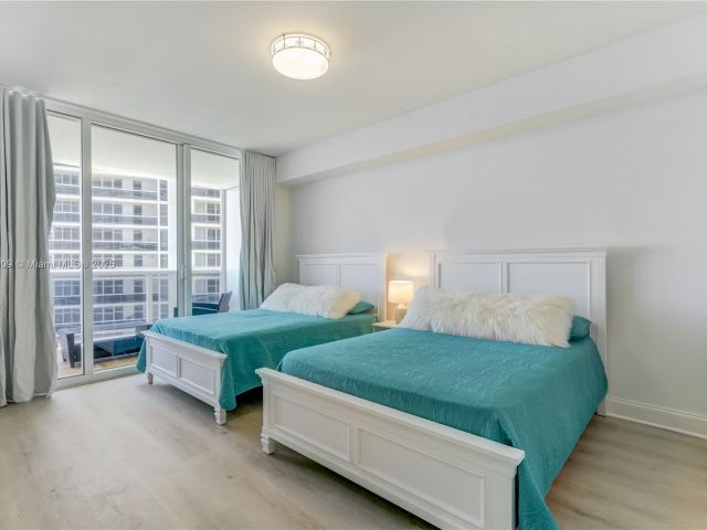 Apartment for sale  Unit #3804 - photo 6040169