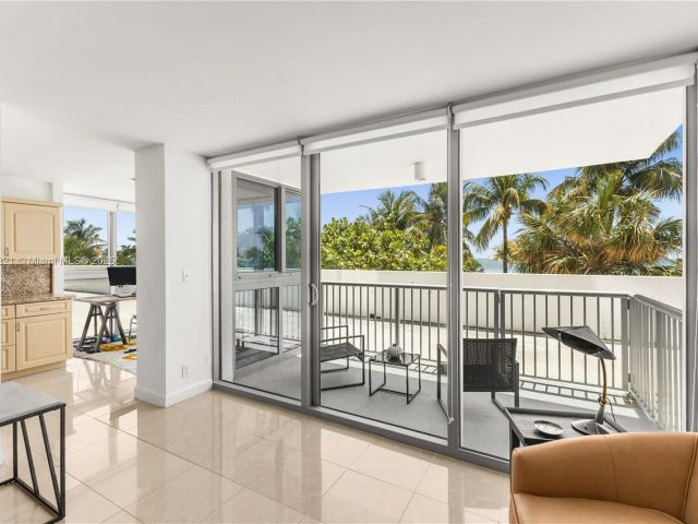 Apartment for sale  Unit #411 - photo 6040518