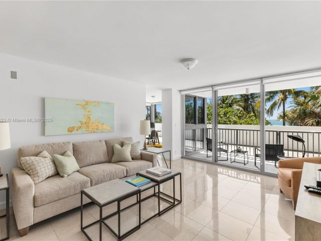 Apartment for sale  Unit #411 - photo 6040521