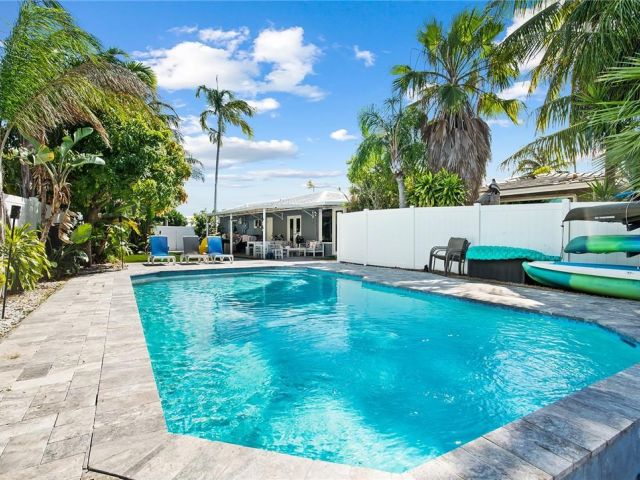 Home for rent at 2801 NE 59th St - photo 6057260