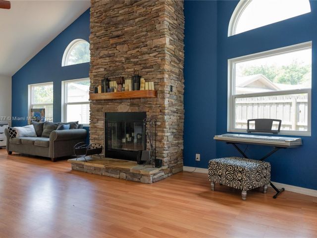 Home for sale at 19663 Hampton Dr - photo 6073684