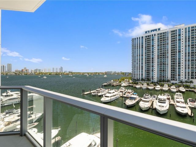 Apartment for sale  Unit #603 - photo 6064455