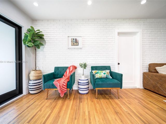 Home for sale at 13801 NE 1st Ave - photo 6132699