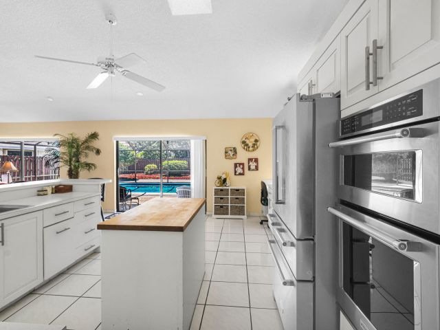 Home for sale at 840 SW 20th Street - photo 6059814