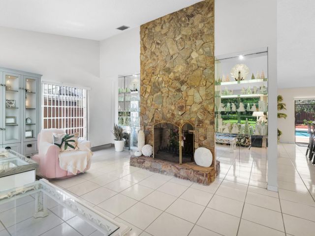 Home for sale at 840 SW 20th Street - photo 6059819