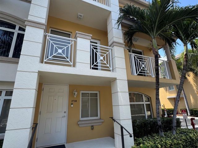 Home for rent at 2710 NE 184th Ter - photo 6058552