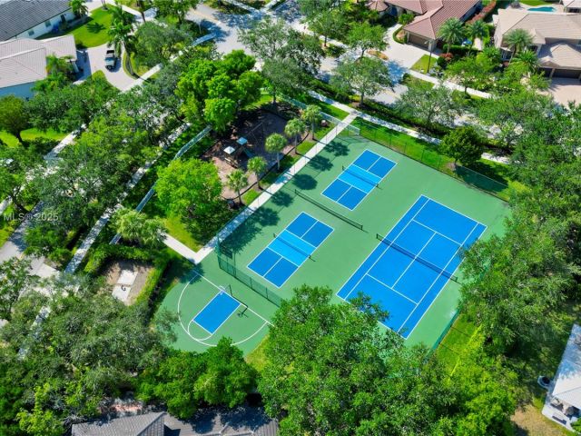 Home for sale at 16372 Segovia Cir N - photo 6078156