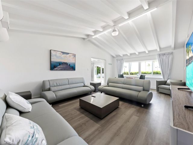 Home for rent at 1663 N Fort Lauderdale Beach Blvd - photo 6043916