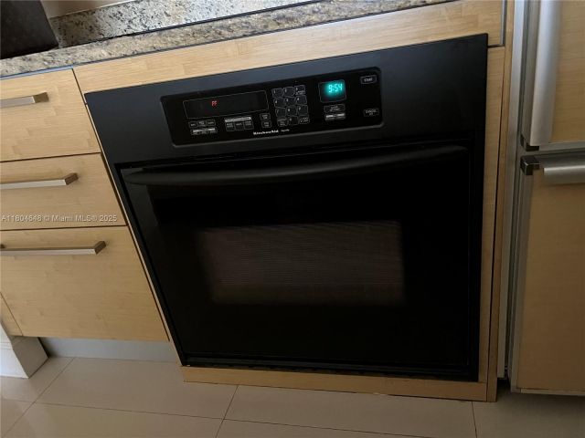 Apartment for sale  Unit #2006 - photo 6046079