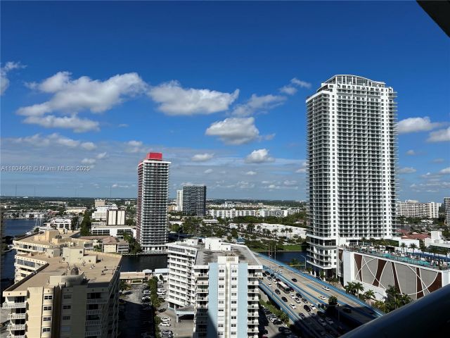 Apartment for sale  Unit #2006 - photo 6046086