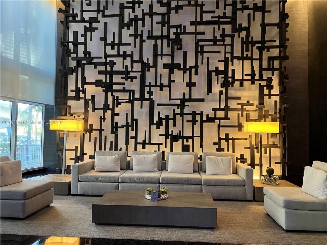 Apartment for sale  Unit #2006 - photo 6046091