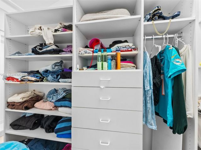 Home for sale at 2719 NE 15th St 3 - photo 6047832