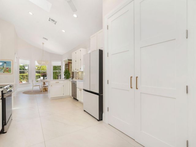 Home for sale at 8270 Bob O Link Drive - photo 6053198