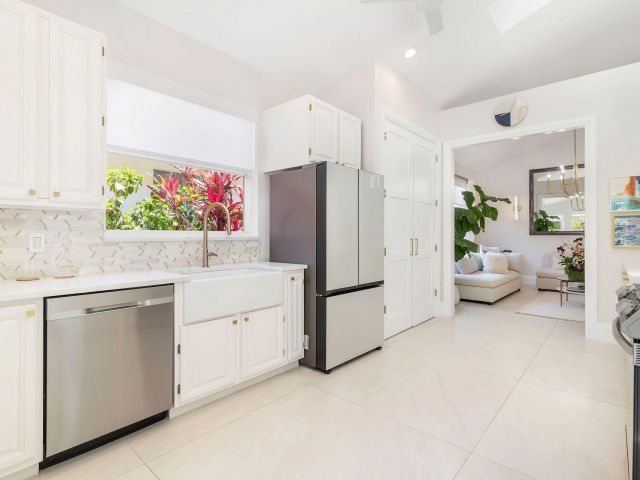 Home for sale at 8270 Bob O Link Drive - photo 6053200